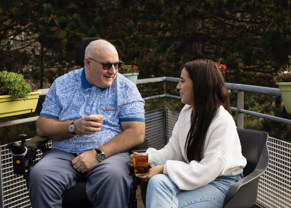 Aarzel niet om contact op te nemen